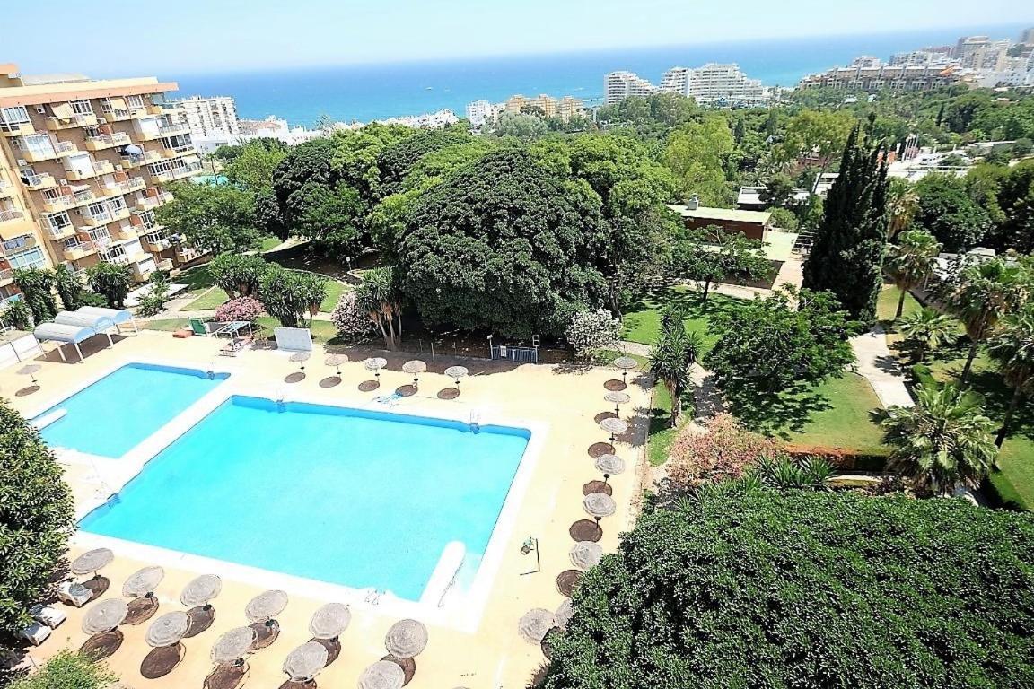 Апартаменты Iris Sea View Бенальмадена Экстерьер фото